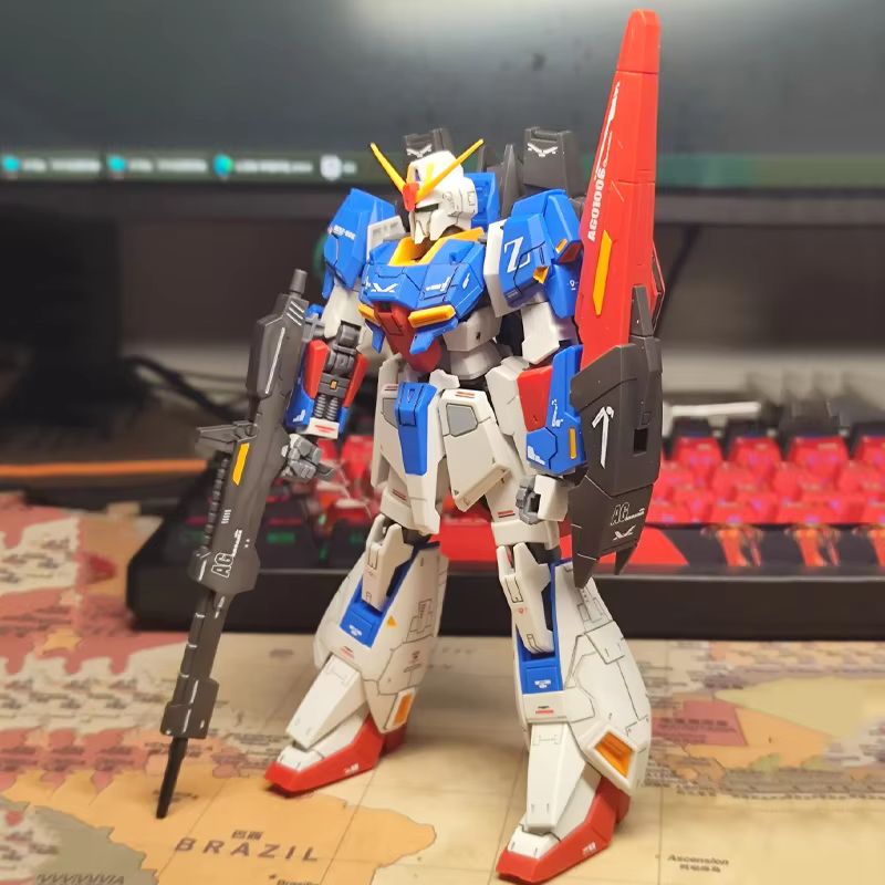 JMS ZETA HG 1/144, kit de mode - Bandai Gundam Hg reseña y precio